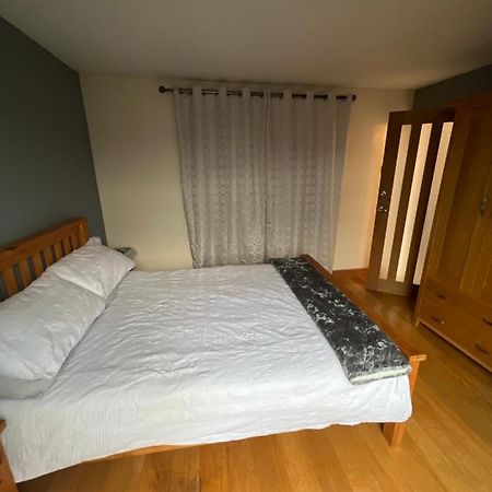 Theldon Apartment Luton  Ngoại thất bức ảnh