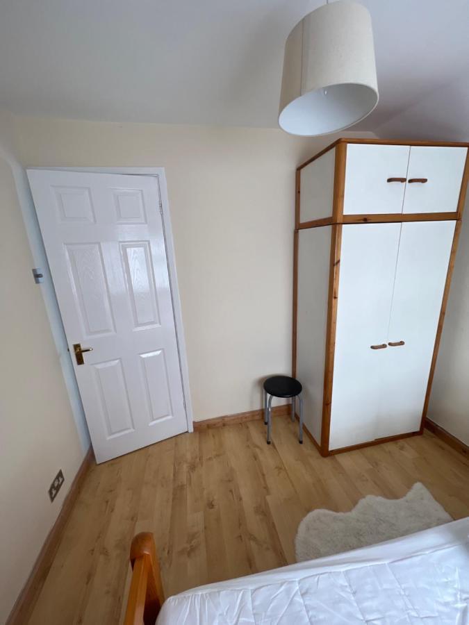 Theldon Apartment Luton  Ngoại thất bức ảnh